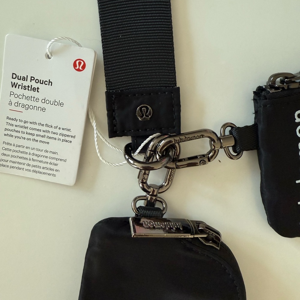 Lululemon Black Dual Pouch Wristlet - Picture 3 of 4